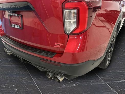 Used 2020 Ford Explorer ST w/ ST Street Pack image 40