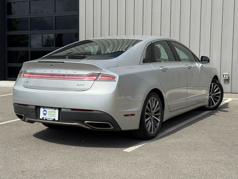 Used 2018 Lincoln MKZ Premiere FWD image 5
