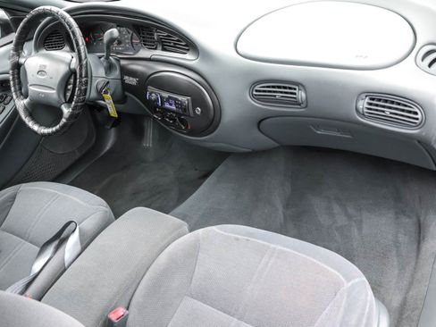 Used 1997 Ford Taurus GL FWD image 7