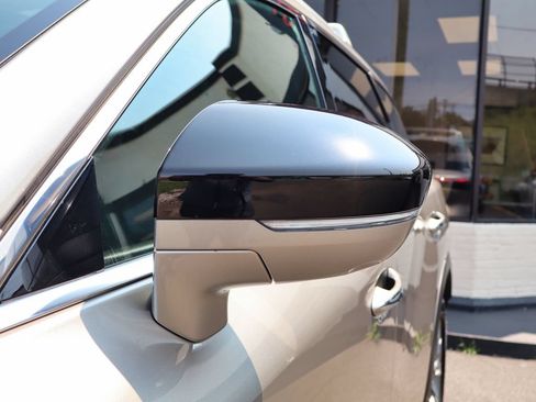 Used 2023 INFINITI QX60 Luxe w/ Cargo Package AWD/4WD image 14