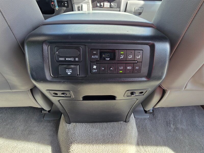 Used 2008 Toyota Sequoia Limited AWD/4WD image 59