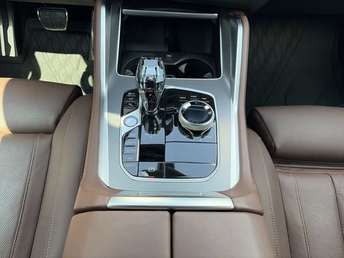 Used 2023 BMW X6 xDrive40i w/ Executive Package AWD/4WD image 28