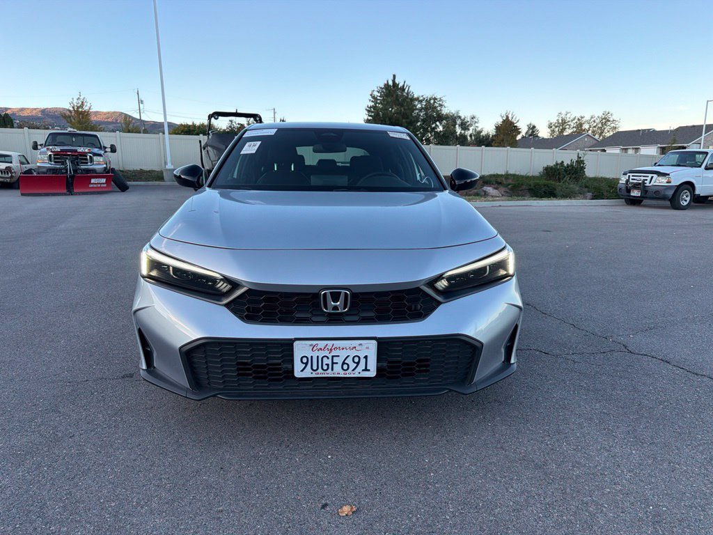 Used 2025 Honda Civic Sport image 2
