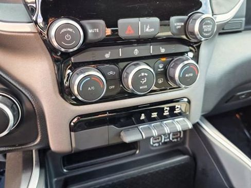 Used 2022 RAM 1500 Big Horn image 23