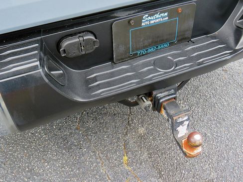 Used 2018 Toyota Tundra SR5 w/ SR5 Upgrade Package image 12