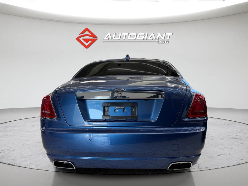 Used 2019 Rolls-Royce Ghost RWD image 6