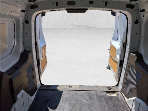 Used 2021 Ford Transit Connect XL FWD image 7