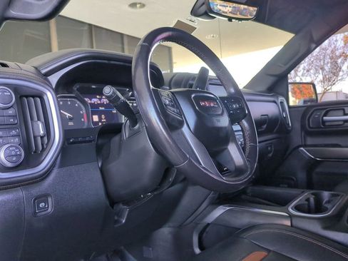Certified 2021 GMC Sierra 1500 AT4 w/ AT4 Premium Package image 11