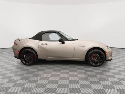 Used 2023 MAZDA MX-5 Miata Club w/ Brembo/BBS Recaro Package image 20