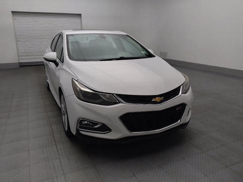 Used 2017 Chevrolet Cruze Premier FWD image 14