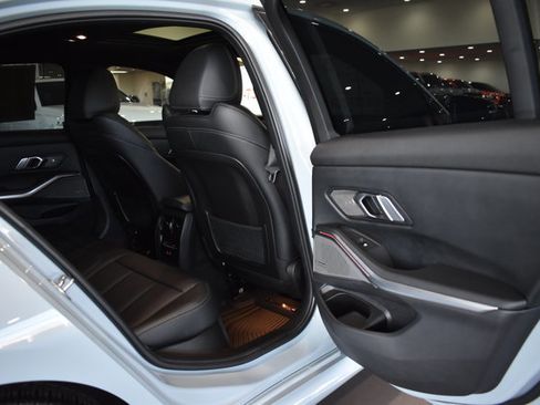 Used 2023 BMW M340i xDrive w/ Premium Package image 29