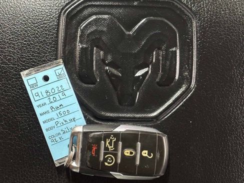 Used 2019 RAM 1500 Laramie image 46