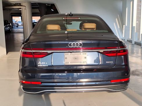 Certified 2025 Audi A8 L 3.0T w/ Executive Package AWD/4WD image 5