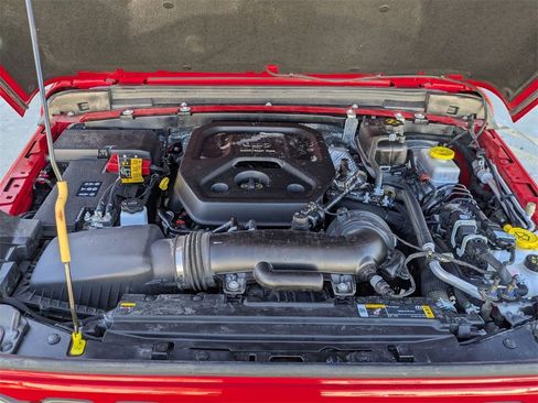 Used 2024 Jeep Wrangler Sport S image 30