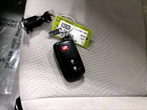 Used 2011 Toyota Prius Two image 13