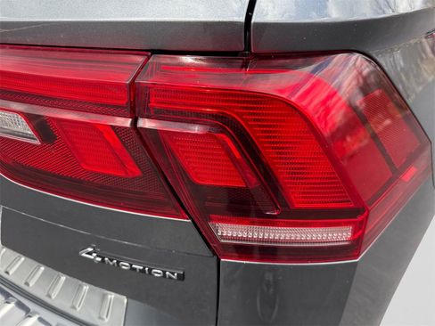 Used 2023 Volkswagen Tiguan SE image 26