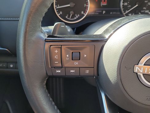 Certified 2024 Nissan Pathfinder SL w/ SL Premium Package FWD image 24