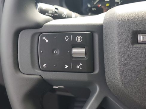 New 2026 Land Rover Defender 110 X-Dynamic SE AWD/4WD image 17