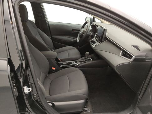 Used 2022 Toyota Corolla LE image 21