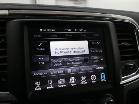 Used 2016 RAM 1500 Laramie w/ Convenience Group AWD/4WD image 55