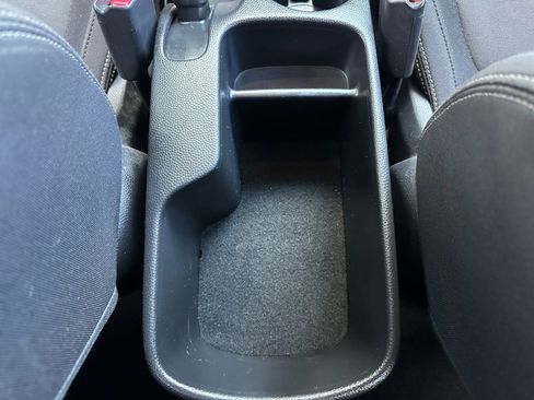 Used 2016 Kia Soul Base image 28