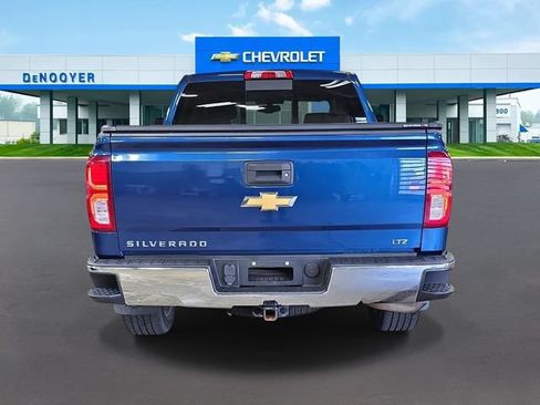 Used 2018 Chevrolet Silverado 1500 LTZ w/ Max Trailering Package AWD/4WD image 10