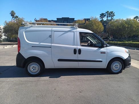 Used 2020 RAM ProMaster City Tradesman image 4