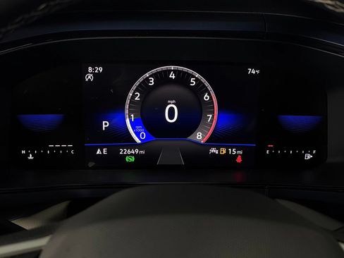 Used 2023 Volkswagen Taos SE w/ Panoramic Sunroof Package FWD image 14