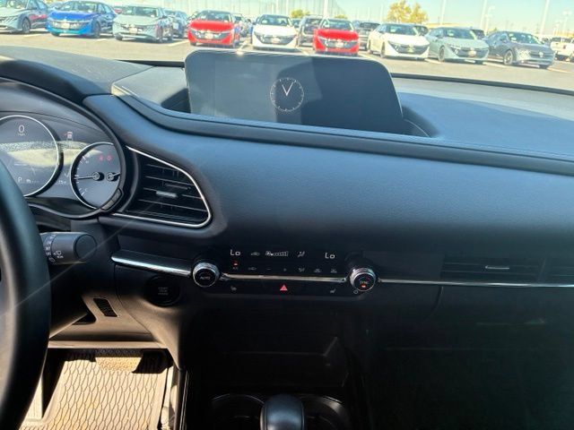 Used 2025 MAZDA CX-30 AWD 2.5 S w/ Preferred Package image 15