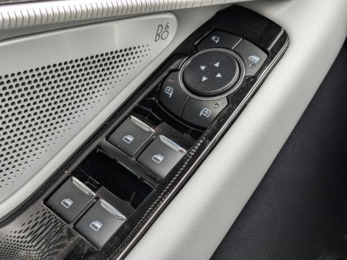 New 2026 Ford Explorer Platinum image 32