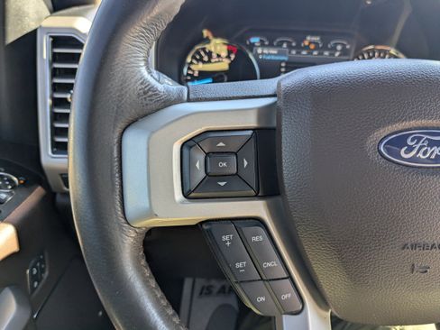 Used 2020 Ford F150 King Ranch w/ Equipment Group 601A Luxury RWD image 19