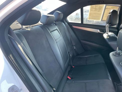 Used 2014 Mercedes-Benz C 300 4MATIC Sedan image 27