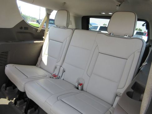 Used 2021 GMC Yukon XL Denali w/ Denali Ultimate Package AWD/4WD image 26