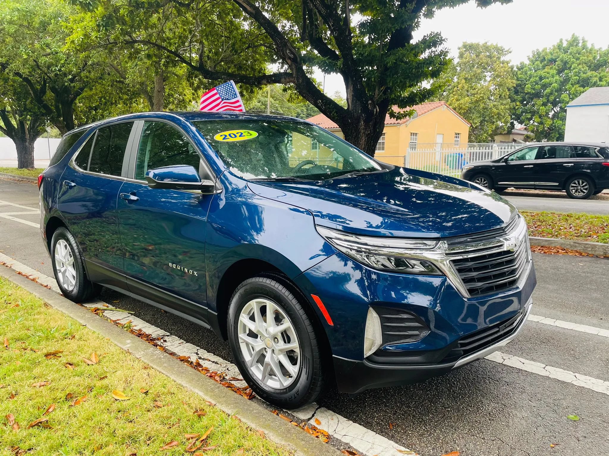 Used 2023 Chevrolet Equinox LT AWD/4WD image 7