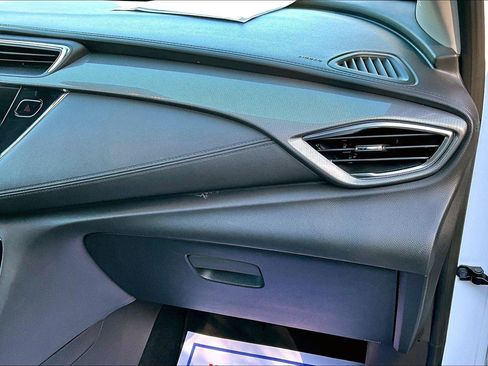 Used 2021 Buick Encore GX Select image 14