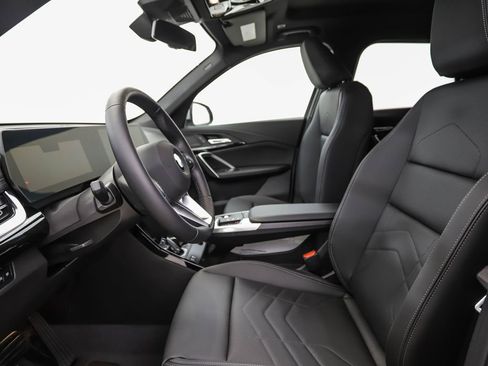 Certified 2025 BMW X1 xDrive28i w/ Convenience Package image 10