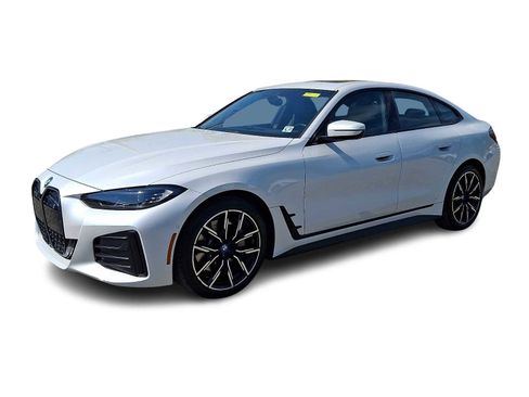 Used 2022 BMW i4 eDrive40 w/ M Sport Package RWD image 3