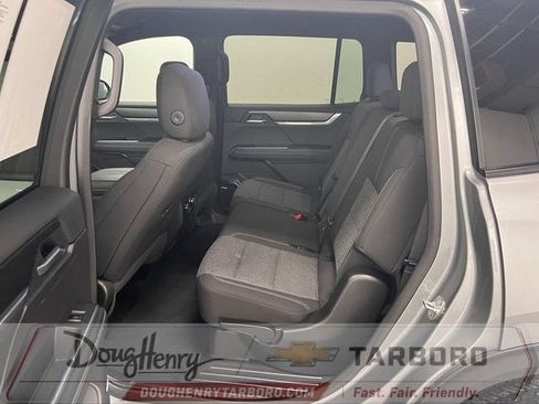 Used 2025 GMC Acadia Elevation FWD image 35