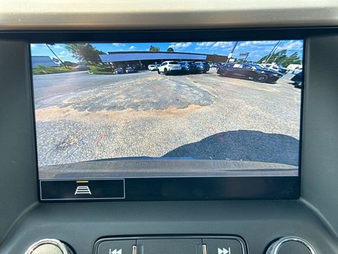Used 2022 GMC Acadia Denali FWD image 10