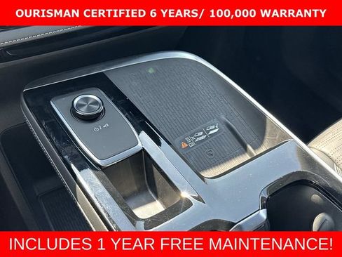 Used 2025 Buick Enclave Sport Touring w/ Power Package FWD image 24