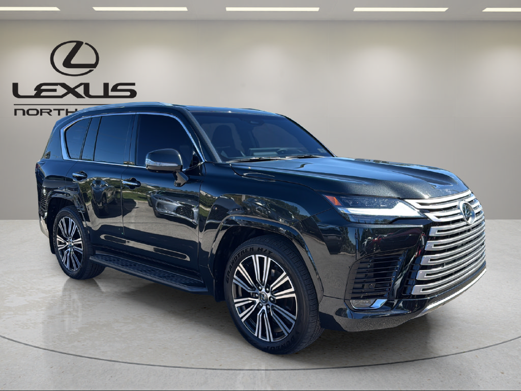 Used 2025 Lexus LX 600 4WD w/ Accessory Package (2T) image 4