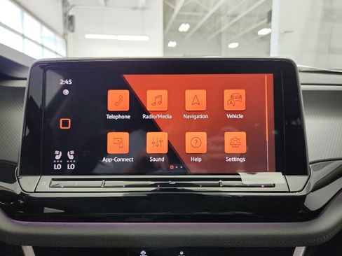 New 2026 Volkswagen Atlas Peak Edition AWD/4WD image 17