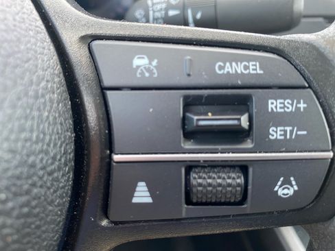 Certified 2024 Honda Accord EX image 24