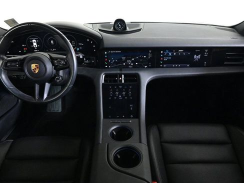 Certified 2022 Porsche Taycan 4S image 11