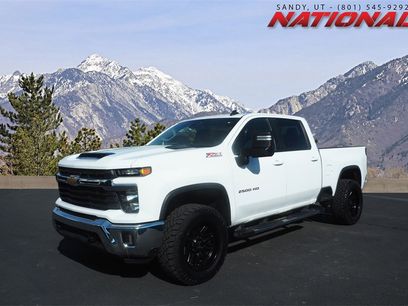 Used 2024 Chevrolet Silverado 2500 LT