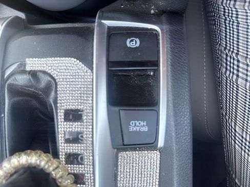 Used 2019 Honda Civic LX image 6