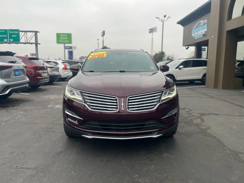Used 2017 Lincoln MKC Select w/ Select Plus Package image 2