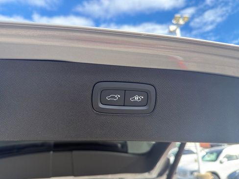 Used 2023 Volvo XC90 B6 Plus w/ Protection Package Premier image 34