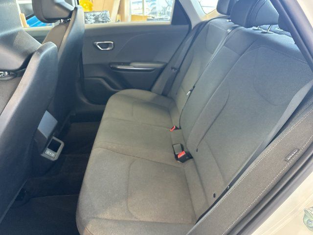 Certified 2025 Kia K4 FWD image 25