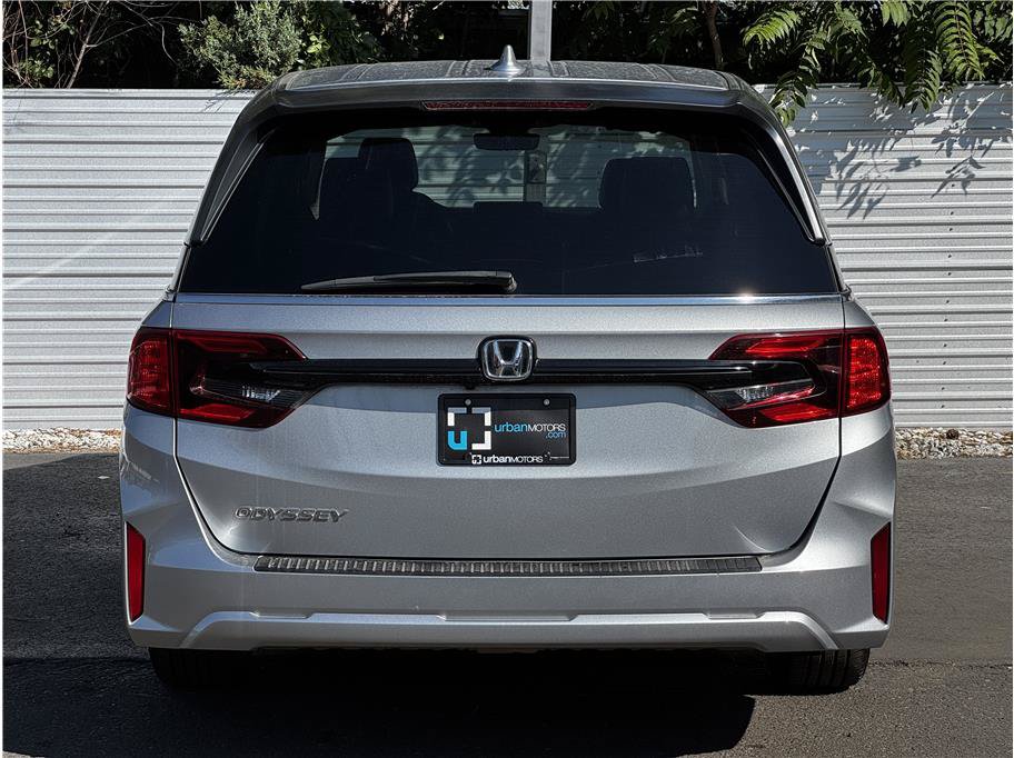 Used 2025 Honda Odyssey EX-L image 11